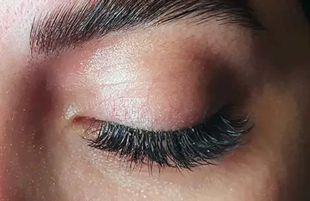 Diamond Eyelash Extensions